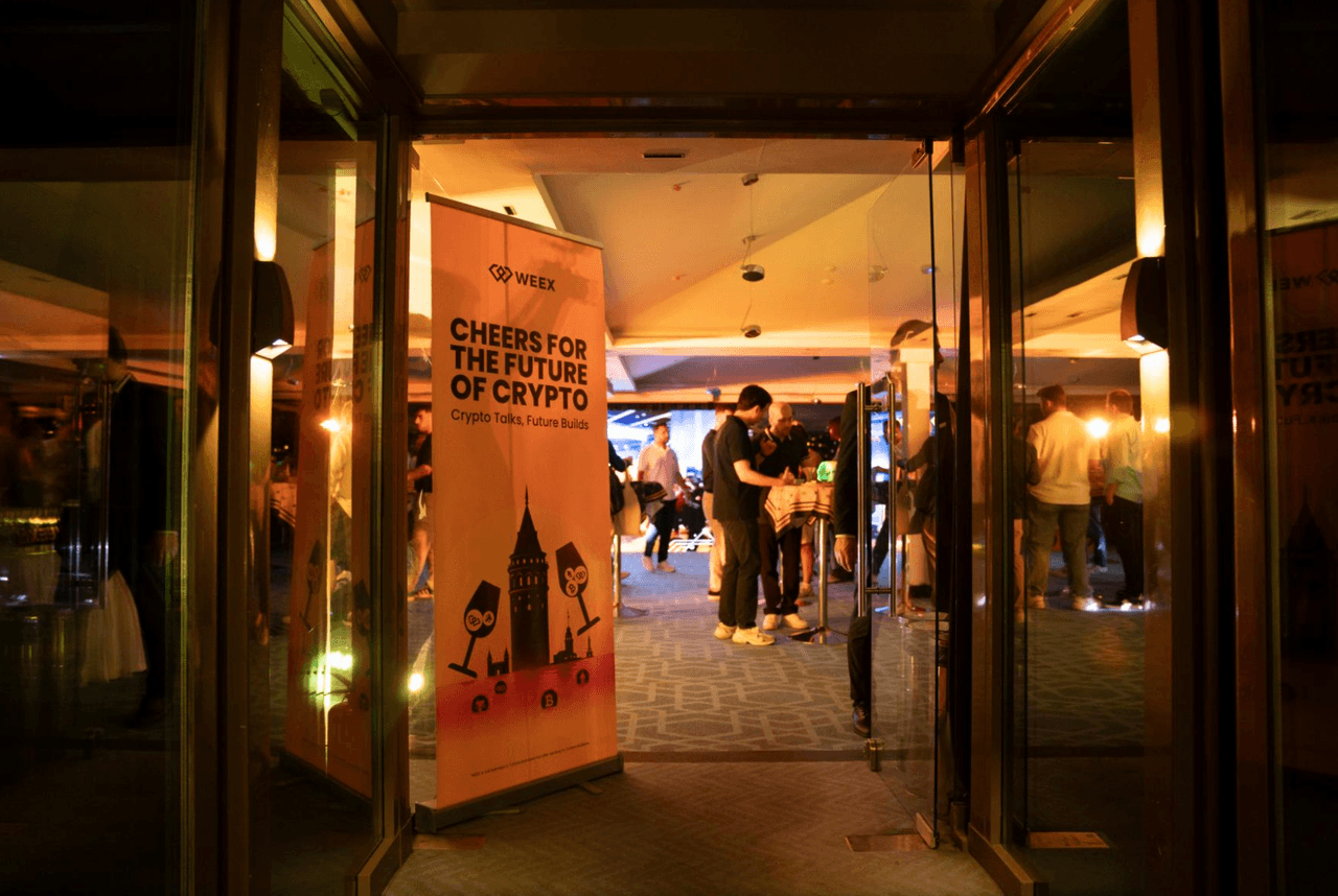 WEEX Elite Party in Turkey（3）.png