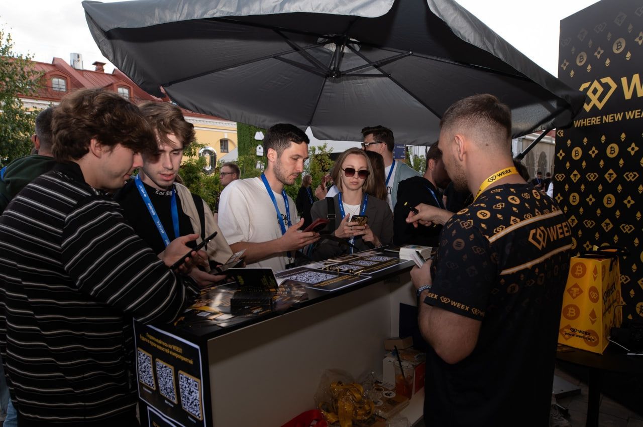 WEEX RU at 0xConnect Fest（3）.jpg