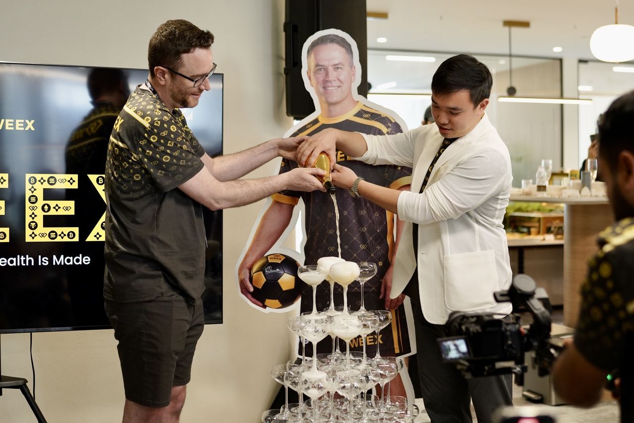 WEEX Shines at TOKEN2049 Dubai 